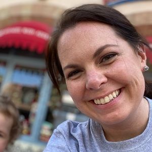 Meet your Posher, Sarah